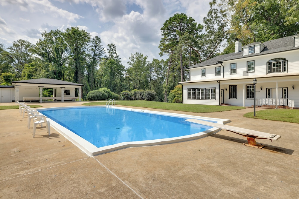 Westwind Estate Apt 6 Mi to Dtwn Spartanburg