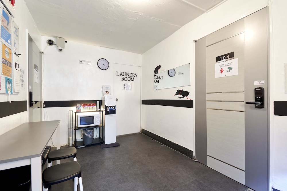 Jun Guest House - Hostel
