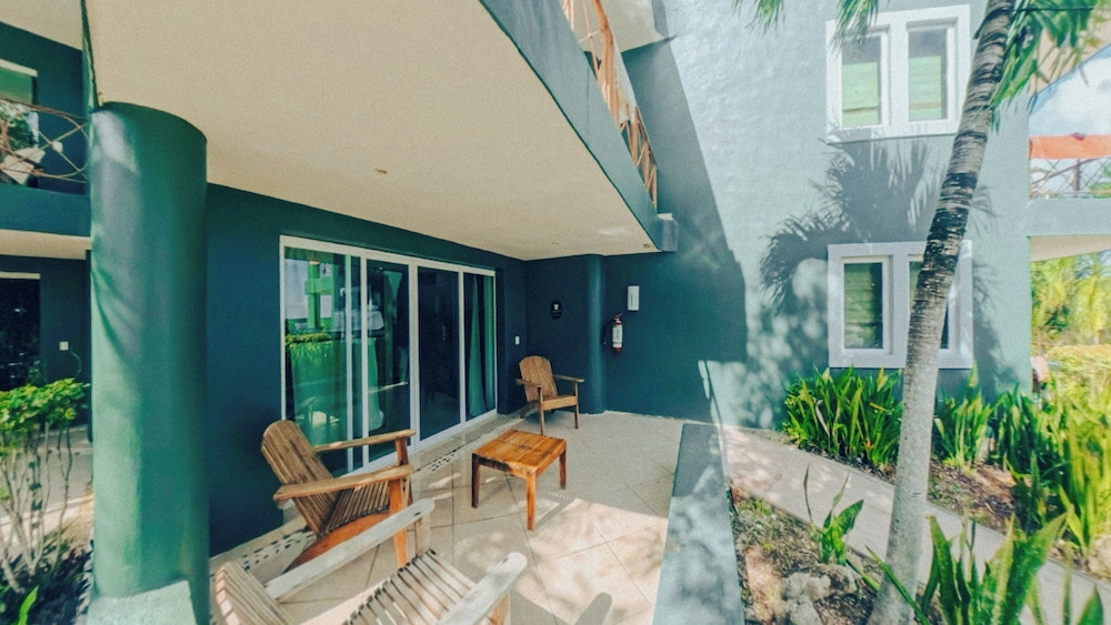 Viajero Bacalar Hostel
