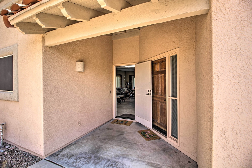 Relaxing Green Valley Townhome ~ 30 Mi to Tucson! view 4