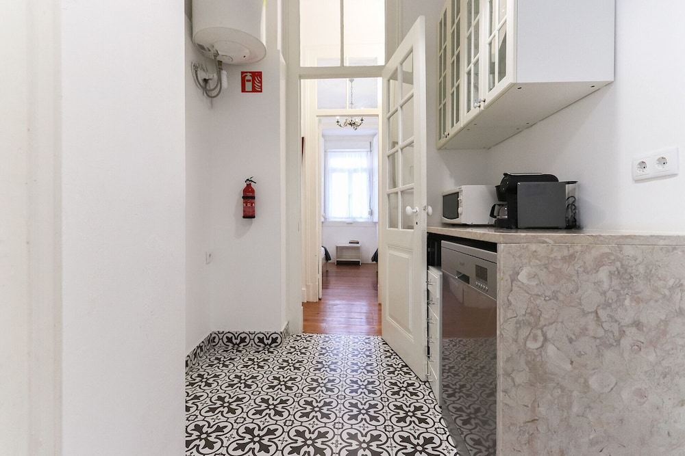 Castelo Typical by Homing photo 4
