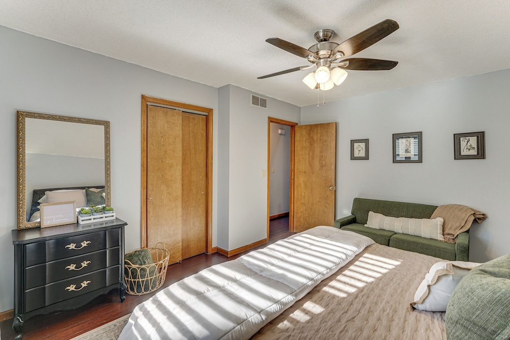 Lakefront Home w/ Dock & Decks in Gravois Mills!