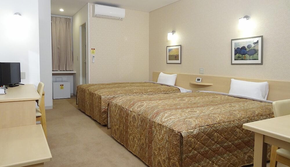 Family Lodge Hatagoya Matsuyama view 3