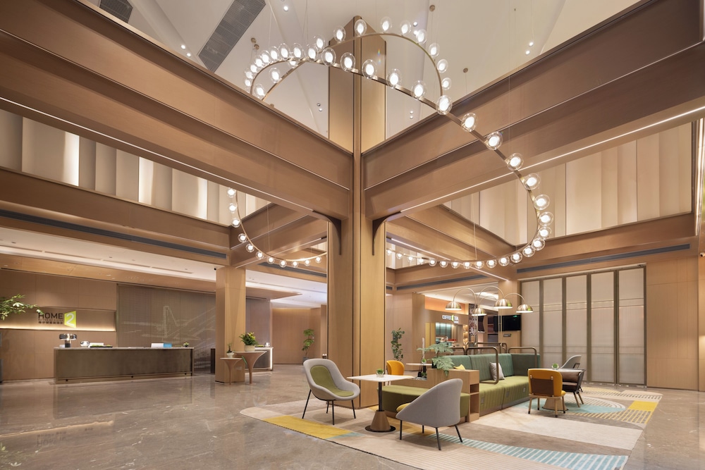 Rezen Longuu Hotel - Guangzhou Baiyun Airport Cultural Tourism City