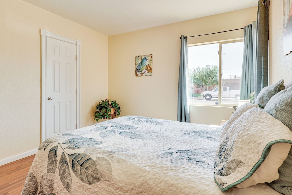 Las Cruces Home w/ Fenced Yard: Recently Remodeled