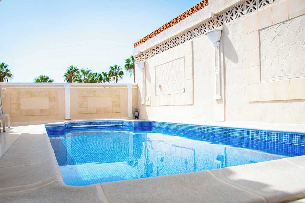 Casa Bliss
