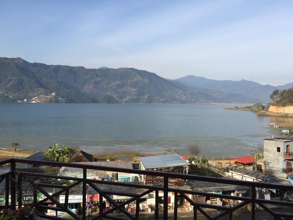 Lake Vision Guest House