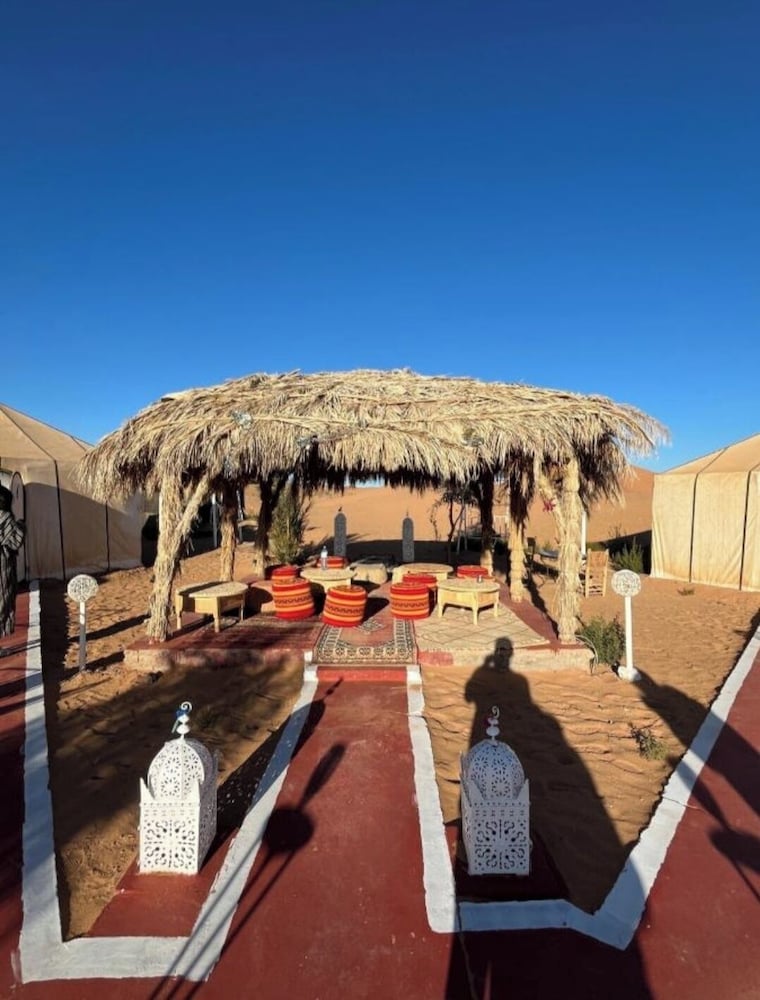Desert Lodge luxury camp