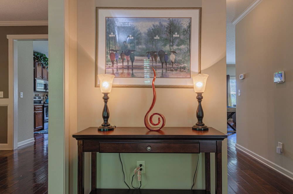 Serene Family Hideaway 4Br w Pool Table