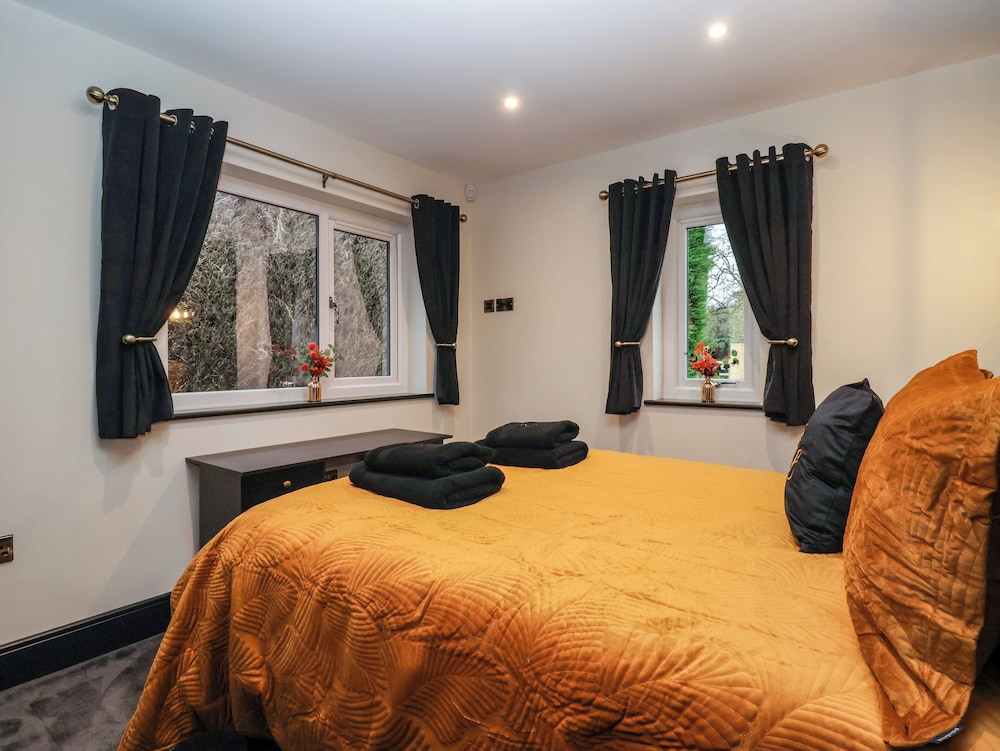 Routhorpe Lodge