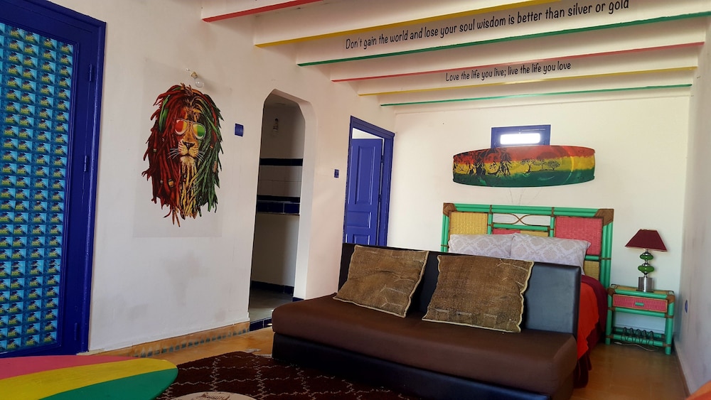 Yousurf Surf House