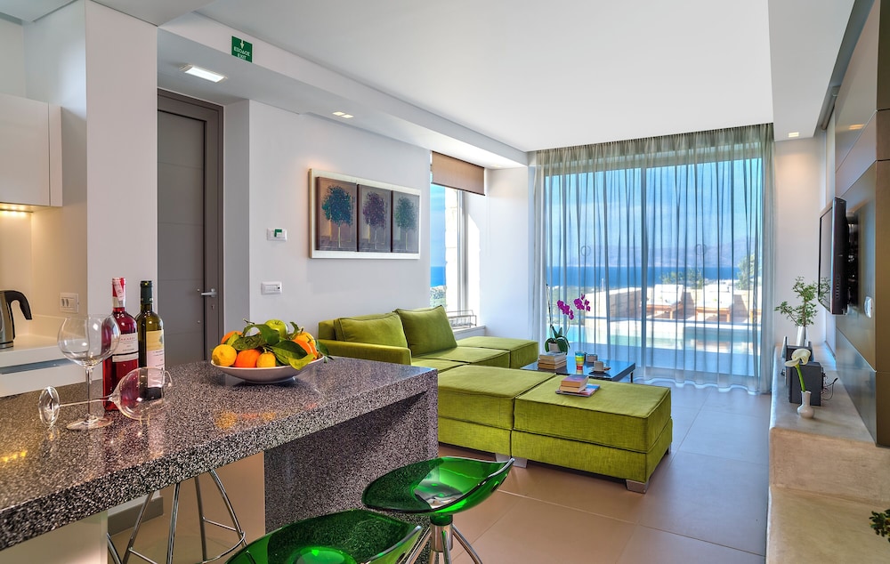Youphoria Villas