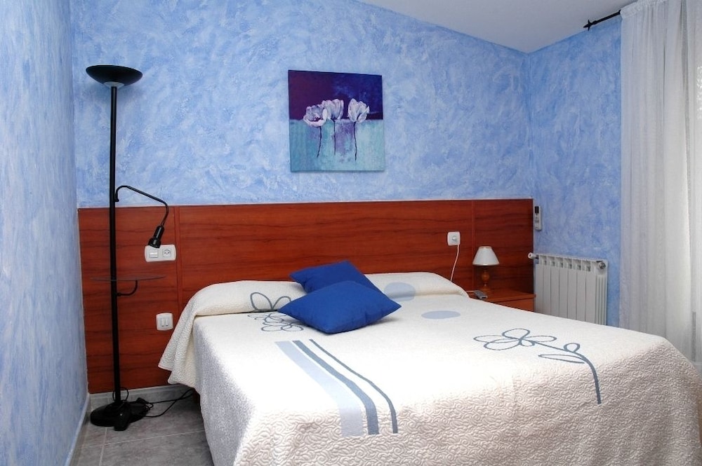 Hostal Riomalo photo 2