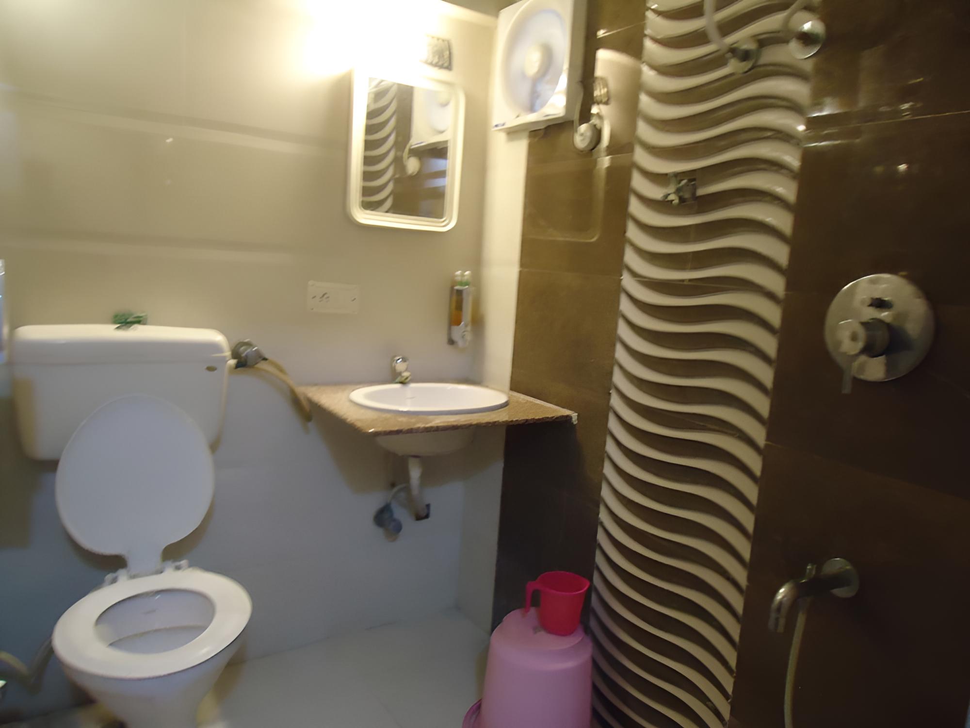 Maan Residency Hotel