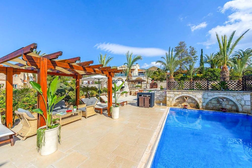 Petrides Villa