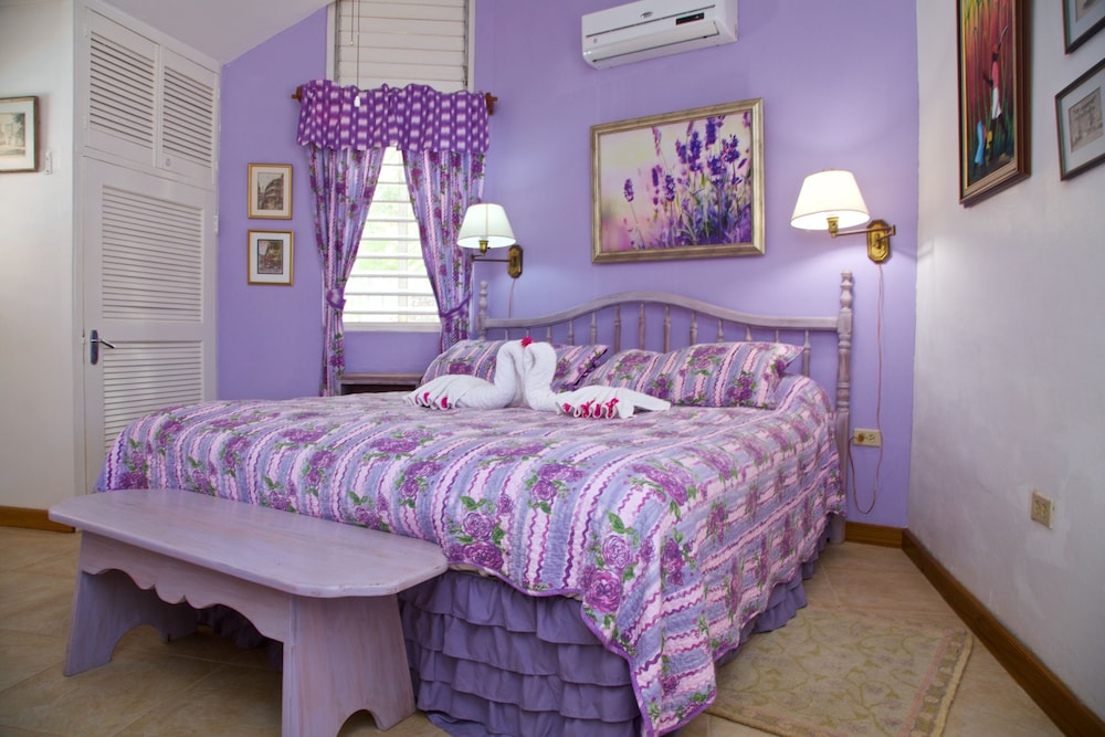 Windjammer, 4BR by Jamaican Treasures