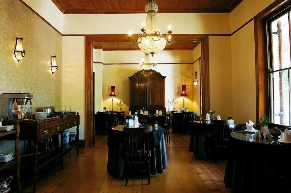Roosenwijn Guest House