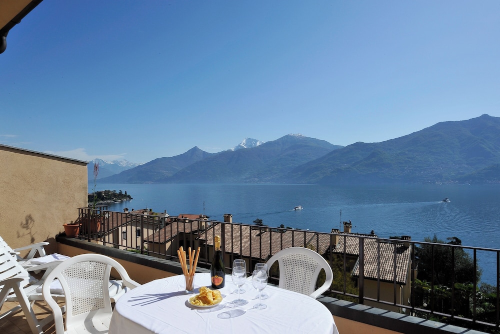 Balcone di Noa e Stella