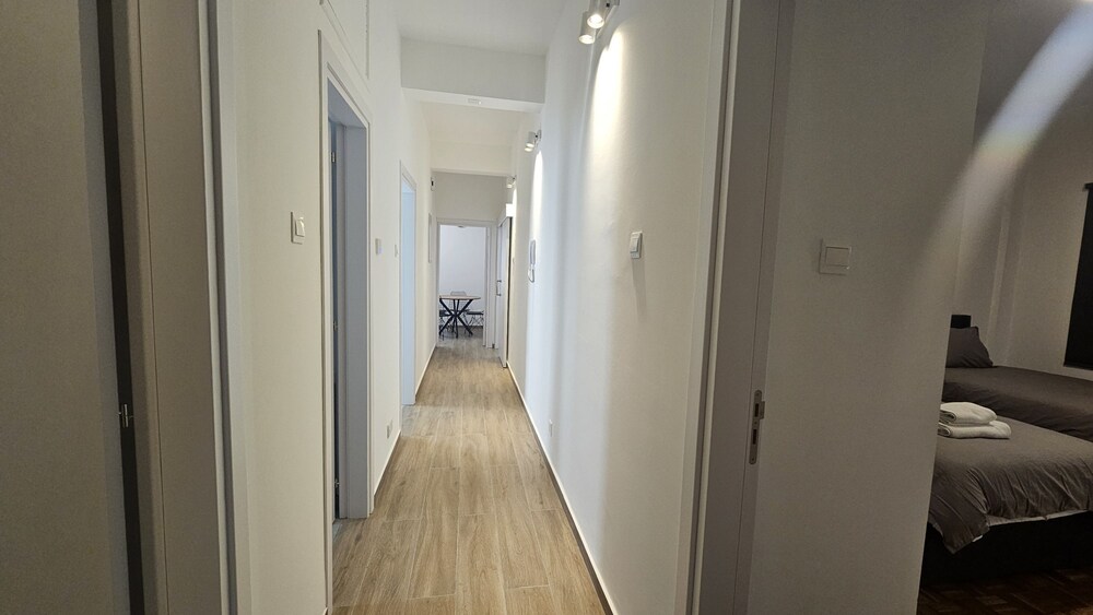 92 NIC - Stay Hydra Comfort Apartment