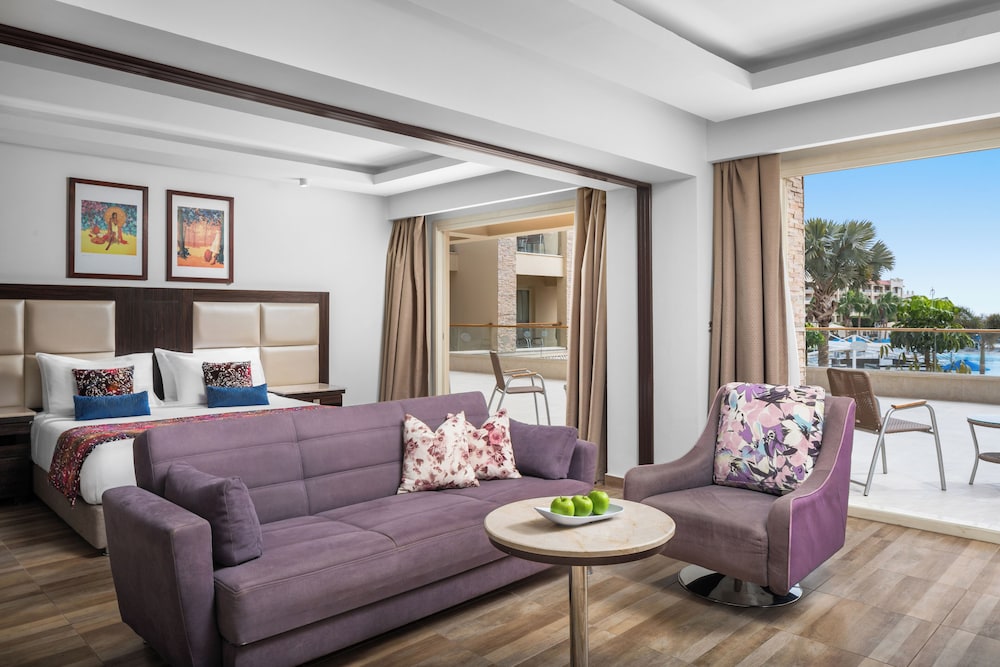 Pickalbatros White Beach Resort - Hurghada