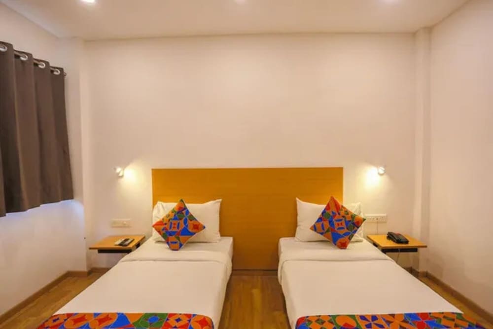 Fabhotel Vg Grand