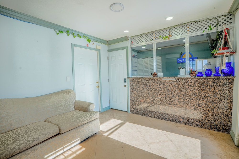Day&Night Inn