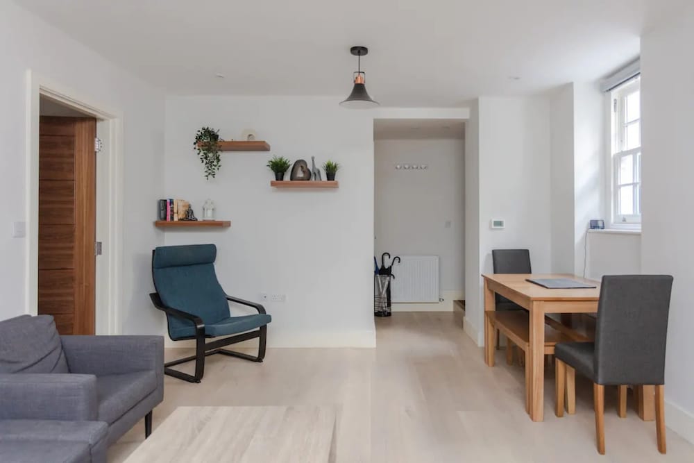 Spacious and Modern Apartment in Pimlico