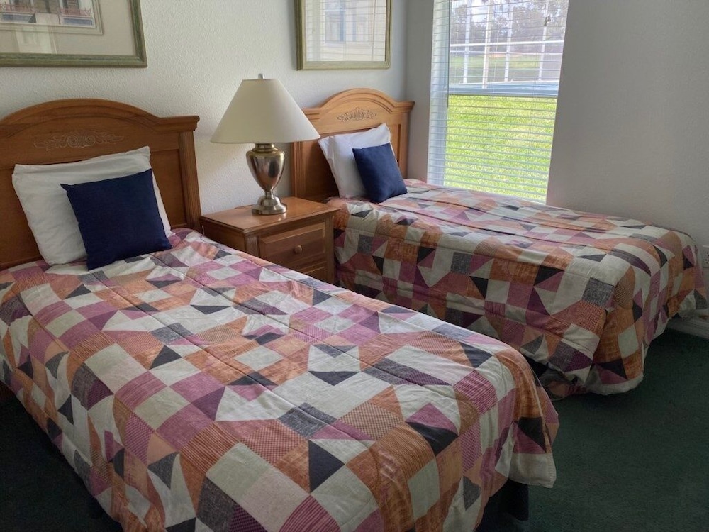 Golfer's Delight With Amazing Views Southern Dunes 4 Bedroom Home by RedAwning view 4