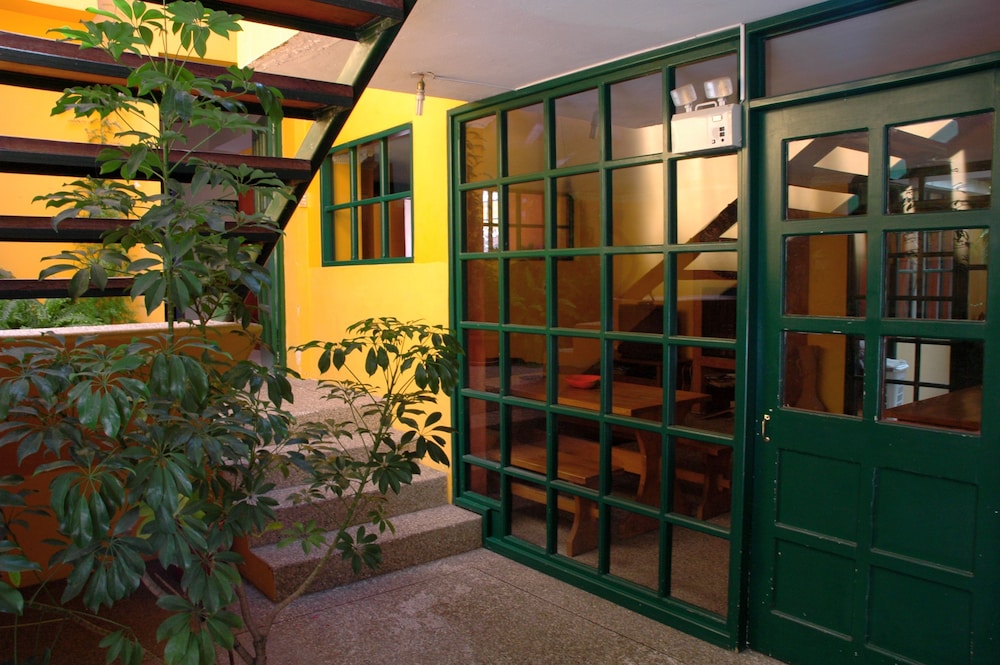 Hostal Alcalá