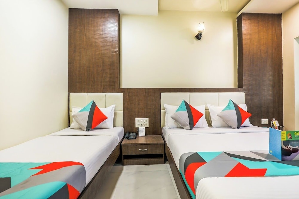 Hotel Venture Grand photo 2