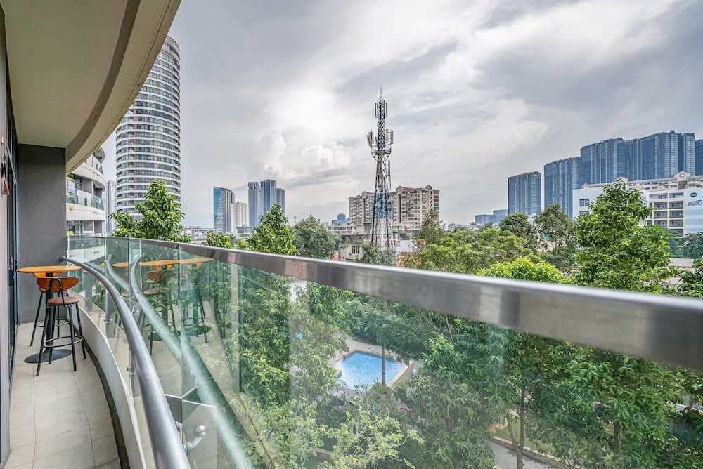 An Corner City Garden High Class Condo