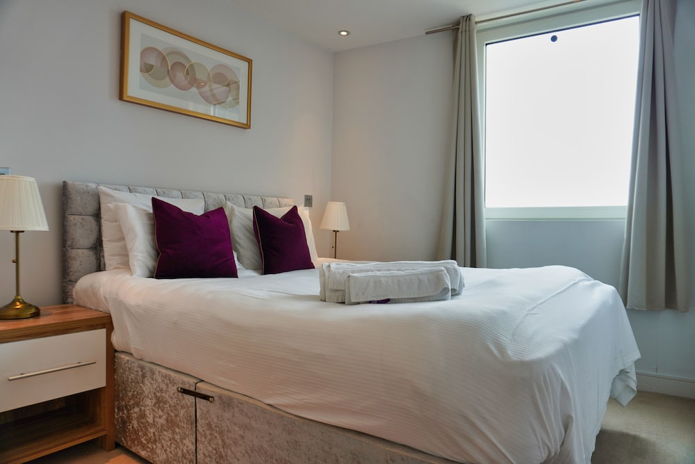 Gunwharf Quays Apartments