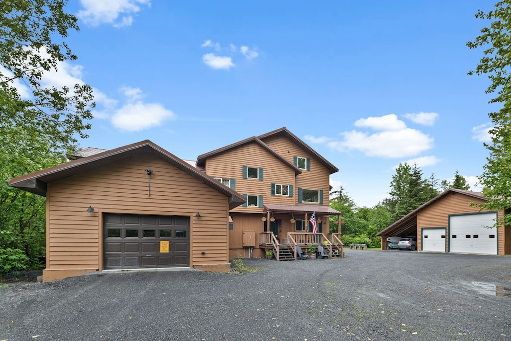 Bear Lake Lodgings Bed & Breakfast