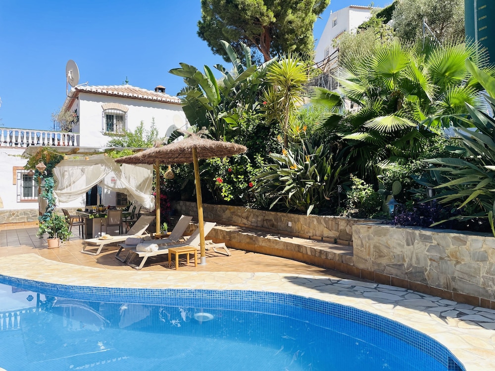 Villa Jina con Piscina by At Home Costa del Sol