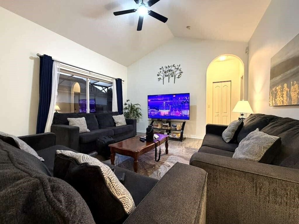 Pool •Spa •Game Rm •10 min Disney-Fun Disney Oasis