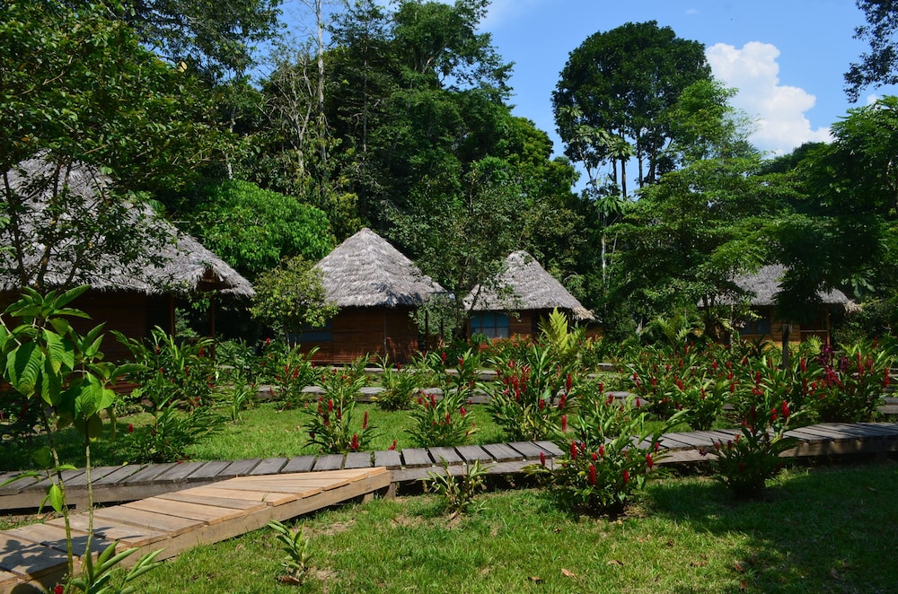 Sani Lodge