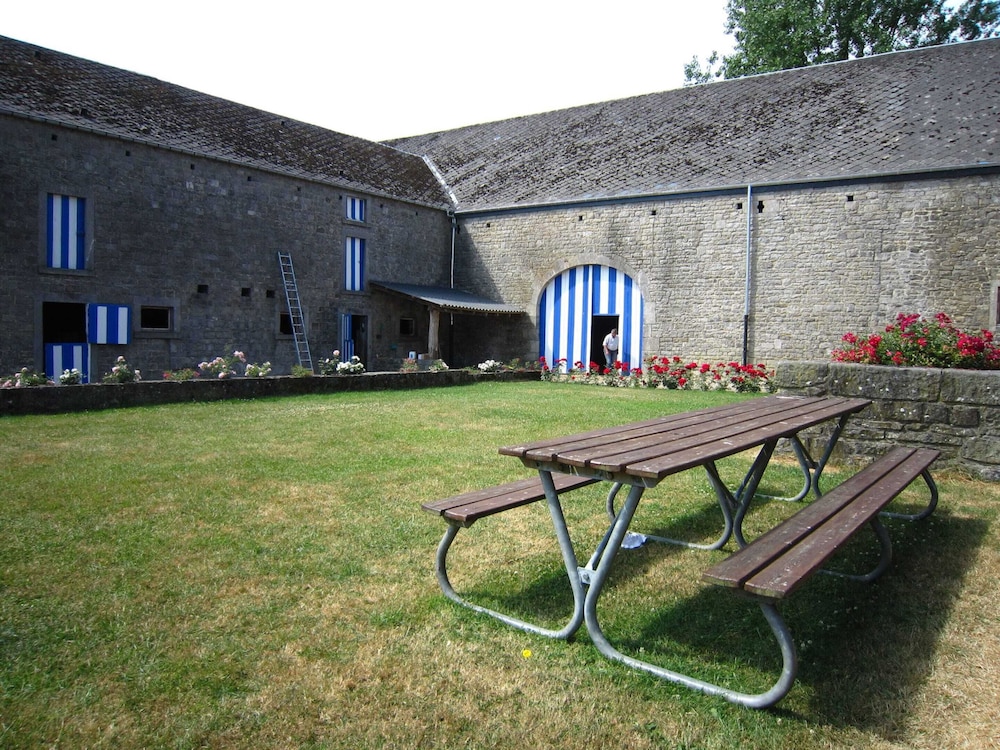 Photo 19