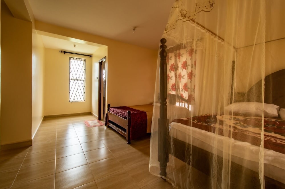 Stunning 3-bed Apartment in Najjera view 2