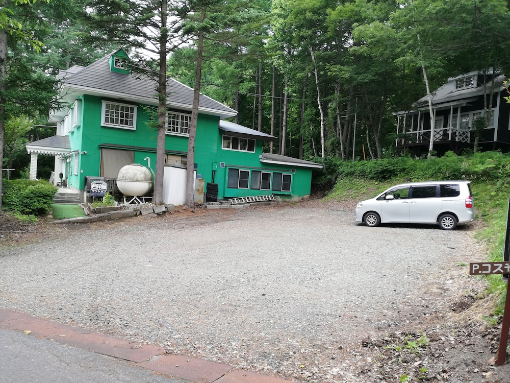 Photo 12