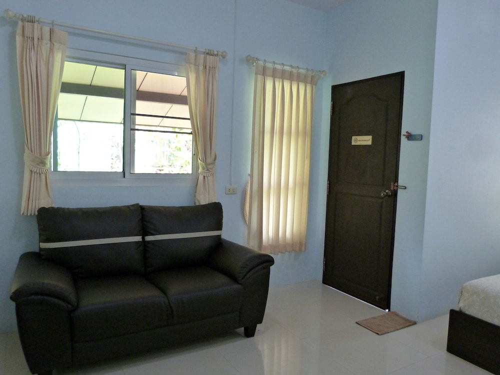 Bann Suan Rachawadee B&B