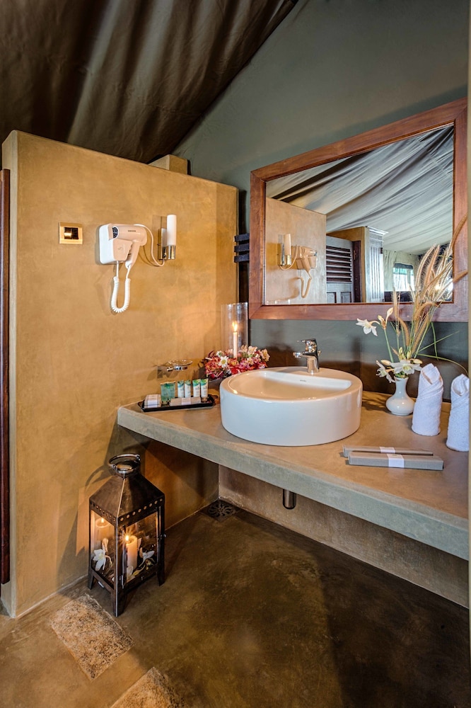 Madulkelle Tea and Eco Lodge