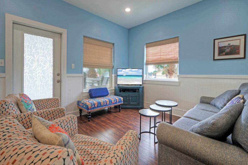 Luxe Coastal Stay w/ Private Pool, Walk to Beach Leave of Absence by Avantstay