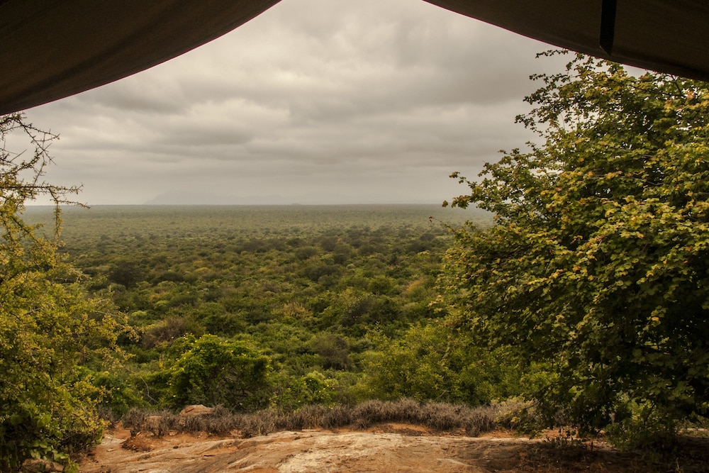 H12 Kipalo Hills