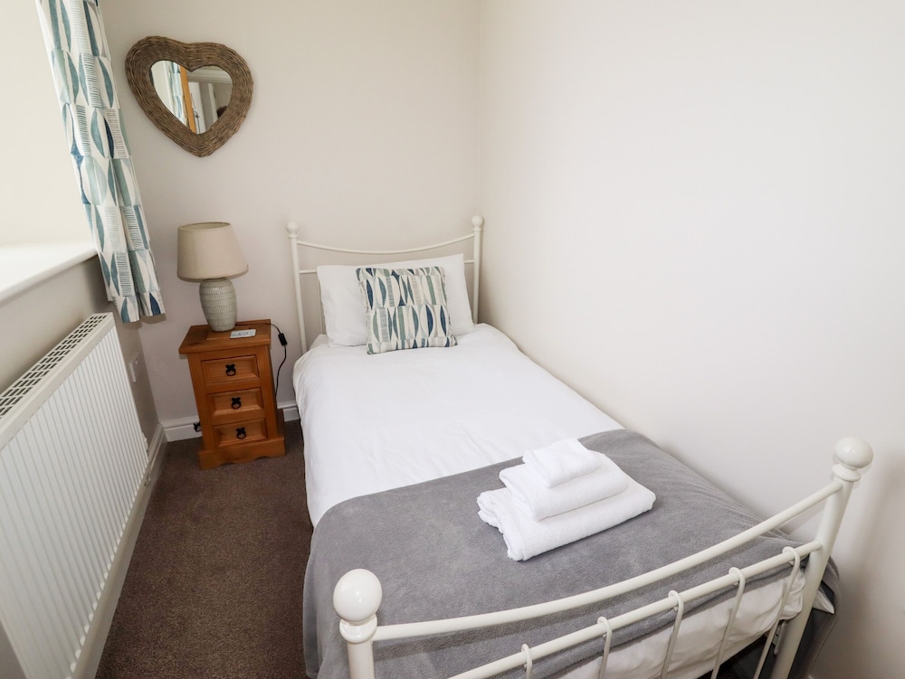 Caernarfon Vacations - Yr Hen Festri - Property Image 8