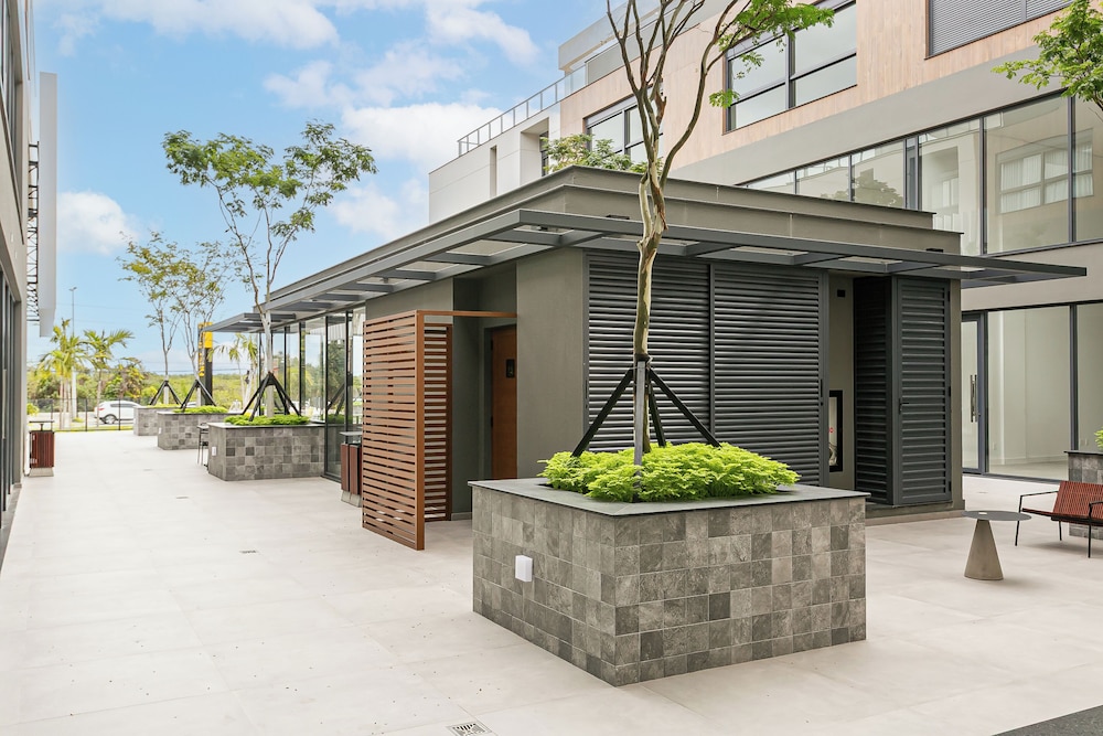 First Residencial Multifuncional by Viva - Conforto e Fácil Acesso às Melhores Praias de Floripa