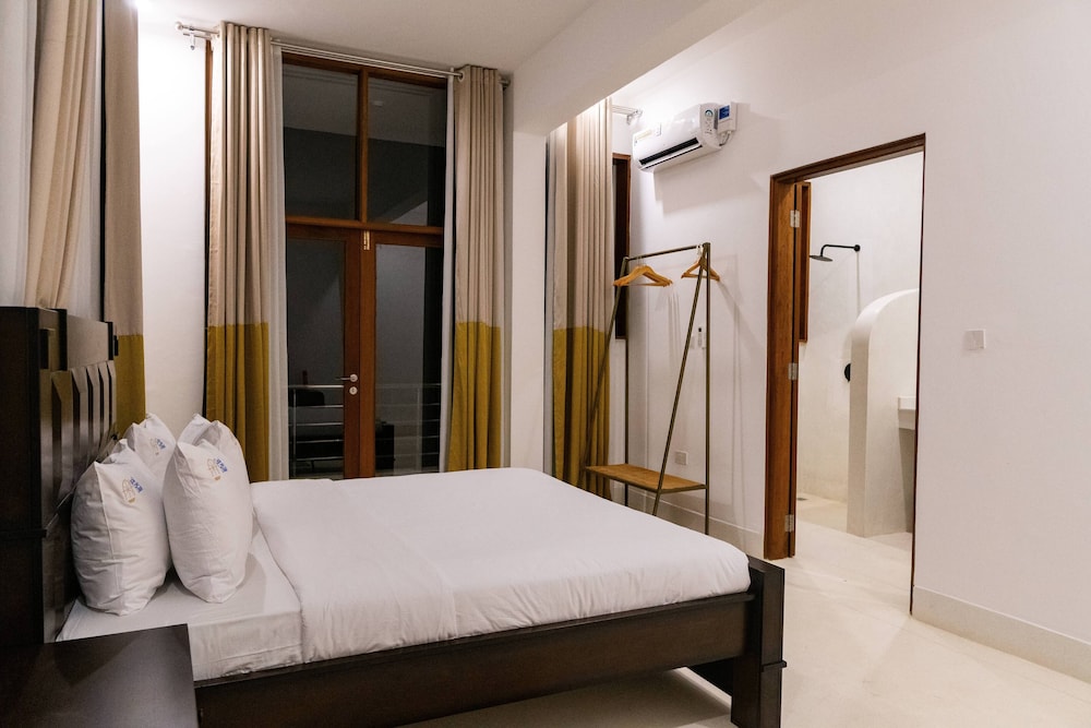 Coral Cove Diani Treehouses