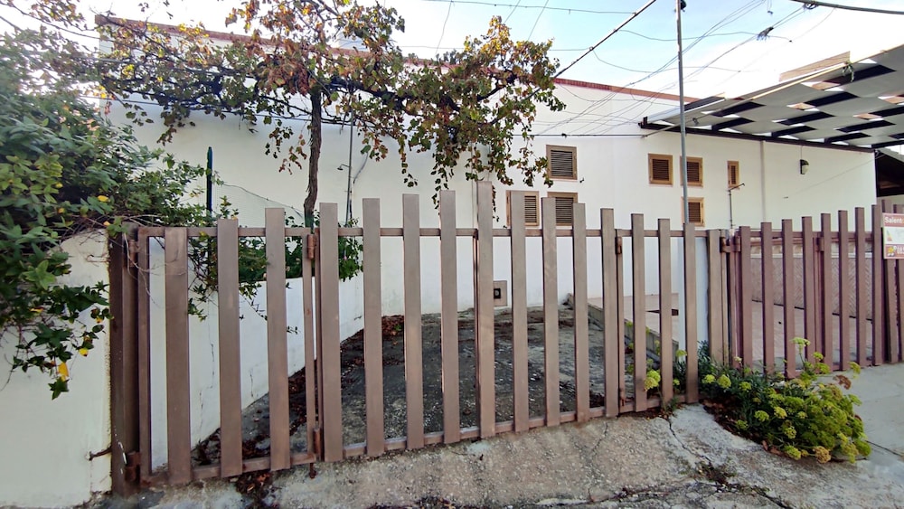 Casa Preula - A due Passi Dalla Spiaggia di Torre Pali