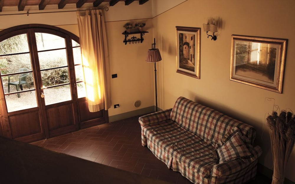 Agriturismo FATTORIA ROZZALUPI