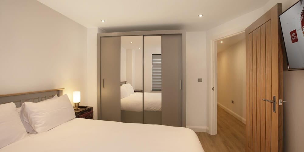 WS Flat 1 in Swindon view 5