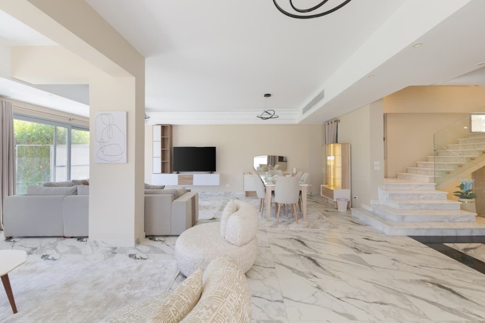 villa with garden in palm hills compound